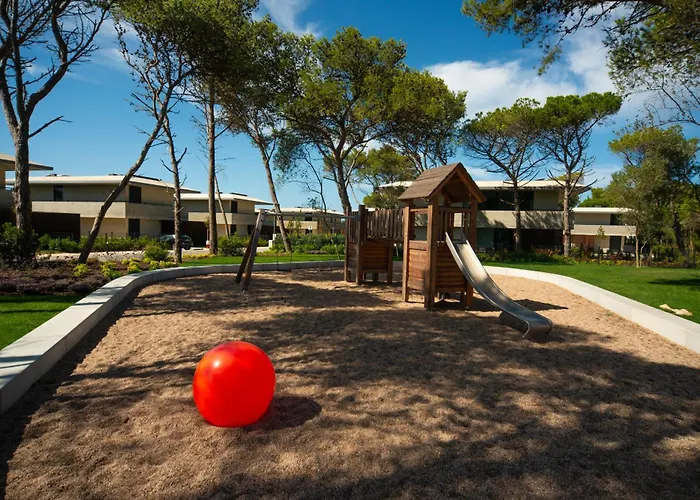 Sandwoods Luxury Villa *